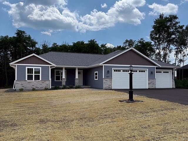 1st image of 621 Amberwood Way