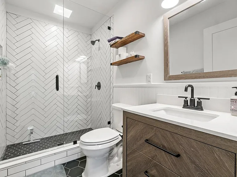 3823 Hawthorne Ave #2 — Photo 15