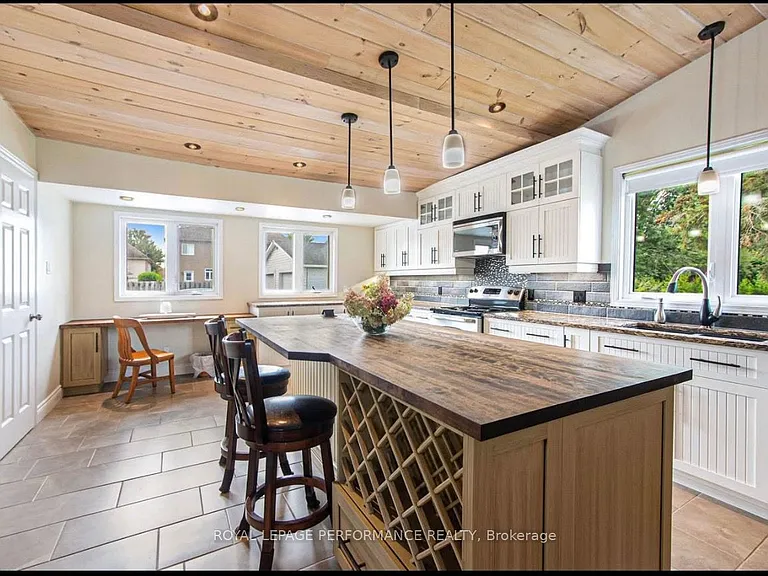 731 Saint Isidore Rd — Photo 4