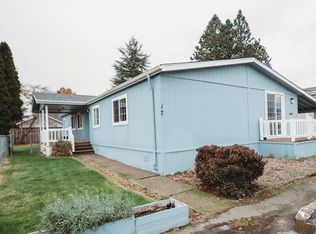 301 E Columbia Dr UNIT 17, Newberg, OR 97132