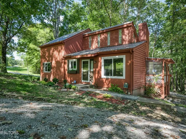 1 Dragon Canoe, Crab Orchard, TN 37723