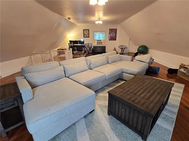 1844 Broad St #2 — Photo 11