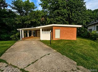 40 N 50th St, Belleville, IL 62226