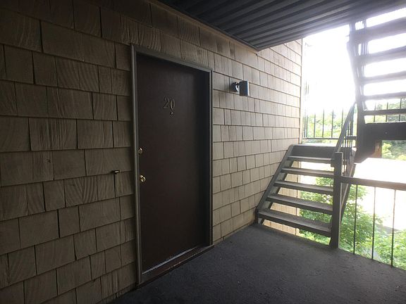 2nd image of 545 NE Kamiaken St APT 20
