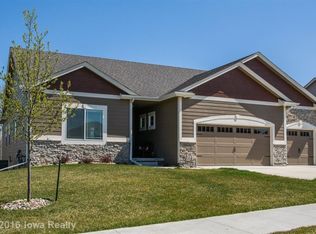 1904 Dorchester St, Norwalk, IA 50211
