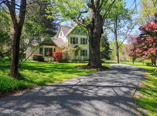 15 Clark Rd, Somerville, NJ 08876