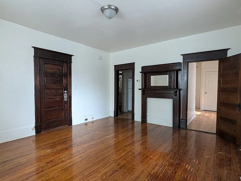 517 Allison Ave SW #C — Photo 2