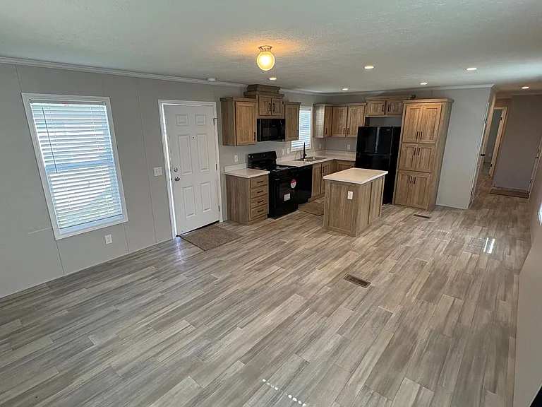 Woodland Estates (MI) — Photo 10