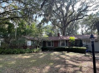 2614 Red Fox Rd, Orange Park, FL 32073