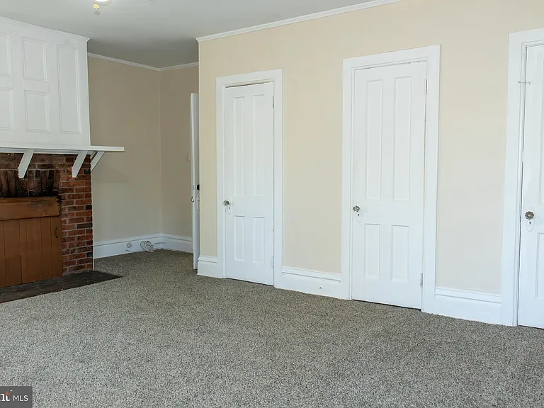 124 Washington Rd #2 — Photo 23