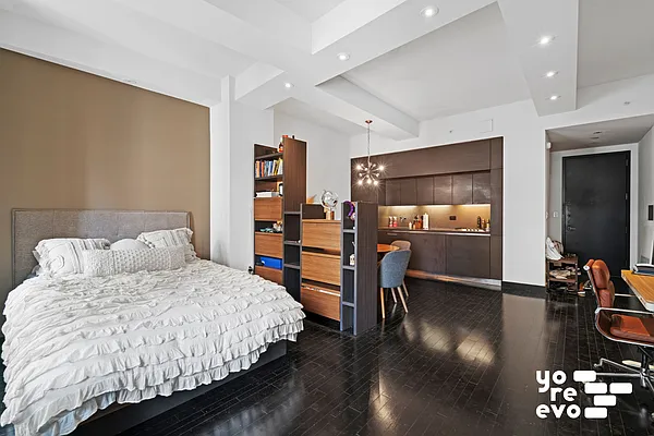 Rented by Yoreevo, LLC | media 14