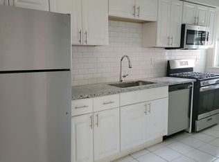 840 Elmwood Ave APT 1, Evanston, IL 60202