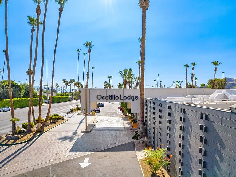 1111 E Palm Canyon Dr #221 — Photo 21