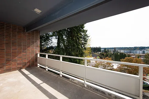 8220 169th Ave NE #B3 Photo 1