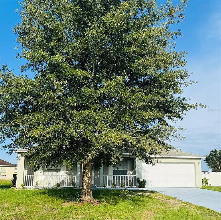3 bed, 2.0 bath, 1632 sqft, $1,800 — Photo 2