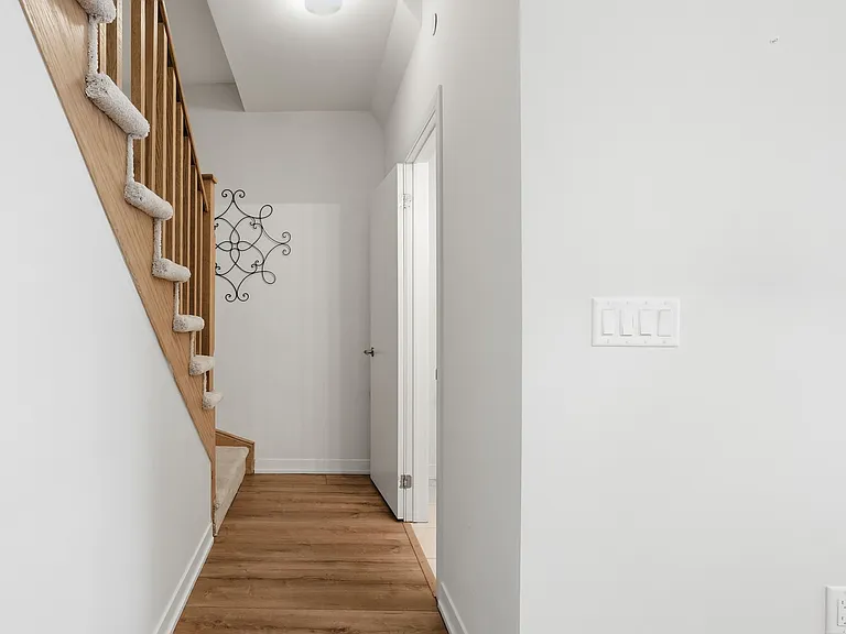 3425 Ridgeway Dr #10 — Photo 33