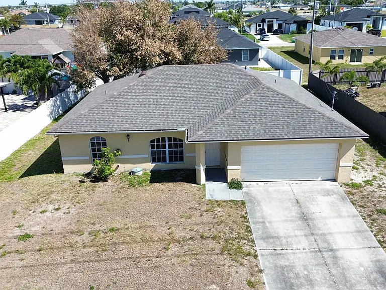 9 Tropicana Pkwy W — Photo 25