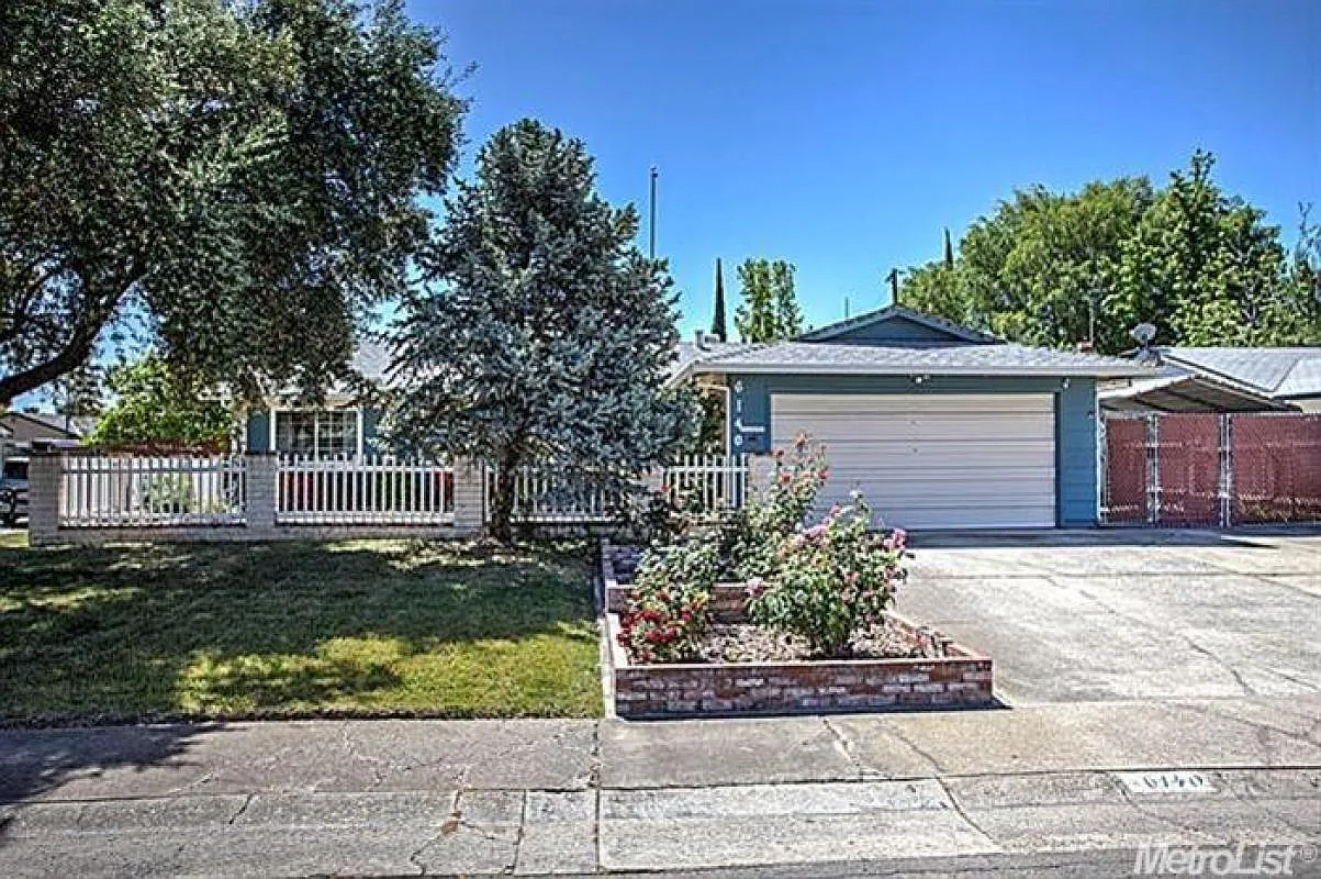 6140 Pinecreek Way photo 1