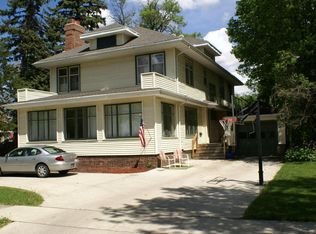 1005 S Washington St, Aberdeen, SD 57401