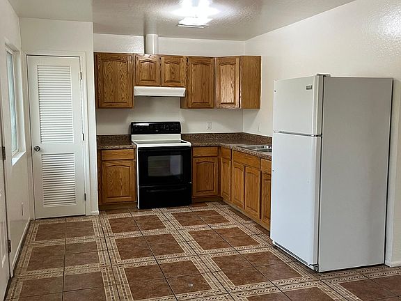 2nd image of 2756 E Wier Ave APT 2