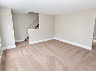 949 Sleepy Hollow Rd, Pittsburgh, PA 15234