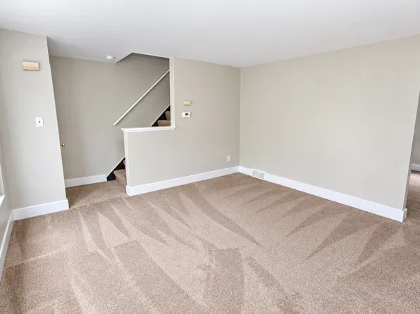 949 Sleepy Hollow Rd, Pittsburgh, PA 15234