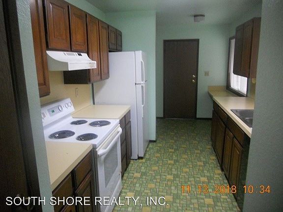 2nd image of 1109 Lafayette St #1