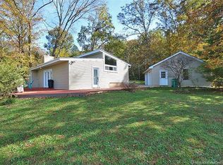 14339 Spring Dr, De Soto, MO 63020