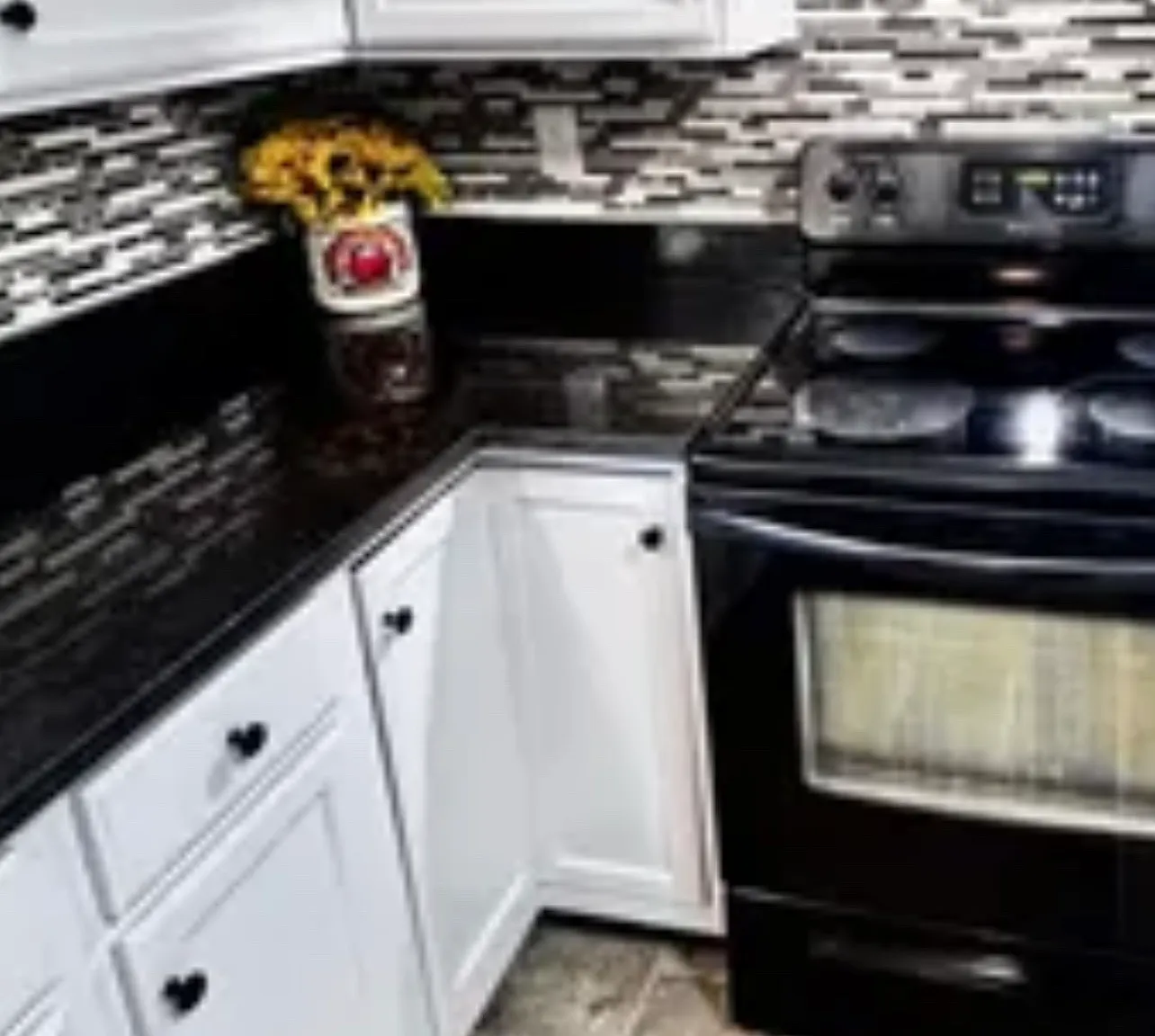 4 bed, 2000 sqft, $2,500 — Photo 4