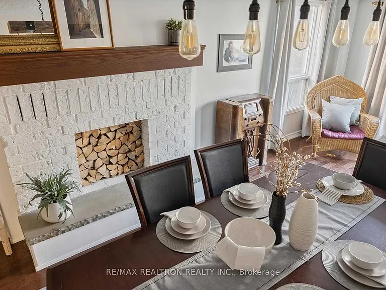 68 Flint Cres #UPPER — Photo 14