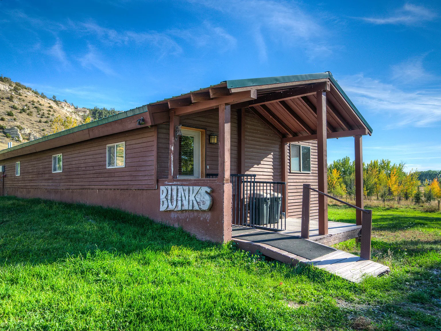 3 bed, 2000 sqft, $3,000 — Photo 3