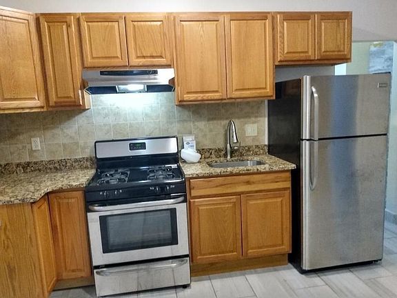 2nd image of 23-51 28th St #2RR