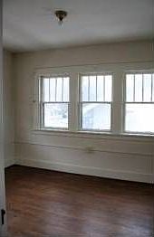 3rd image of 20 N Shannon Ave