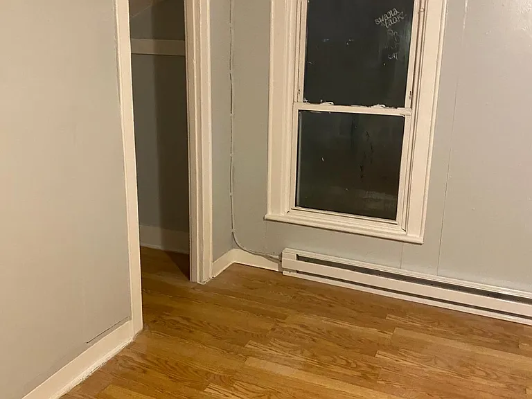 910 Park St #3 — Photo 3