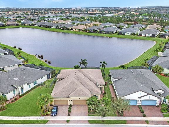 2nd image of 12879 SW Lake Fern Circle