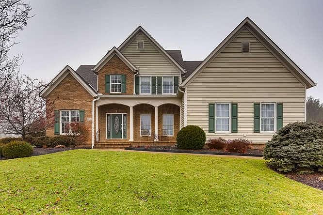 1st image of 65 Minnick Ct