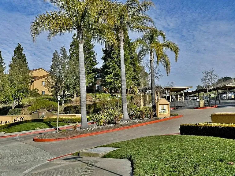 725 Watson Canyon Ct #114 — Photo 26