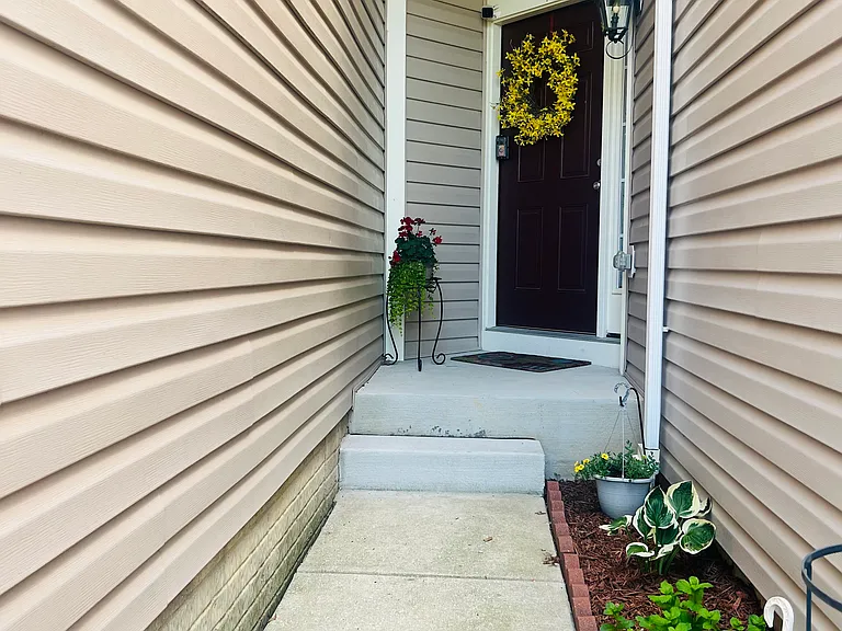 502 Piperton Ct — Photo 2