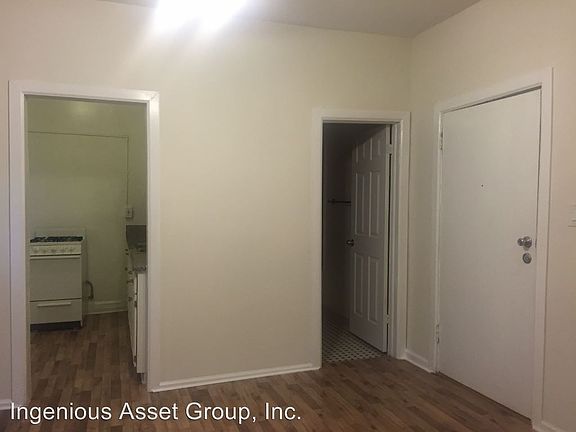 4th image of 146 Douglas St APT 06