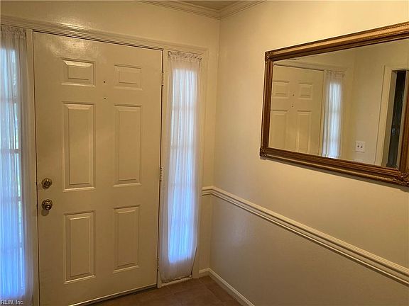 2nd image of 6860 Silverwood Ct