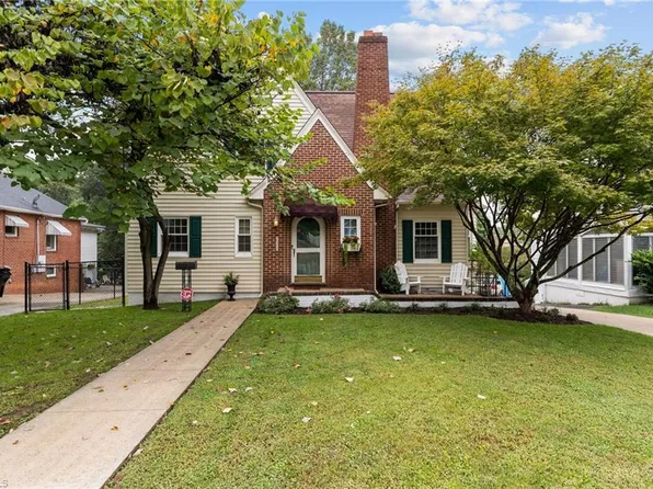 230 Rolling Rd, Burlington, NC 27217