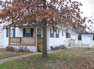 307 14th Ave, Rock Falls, IL 61071