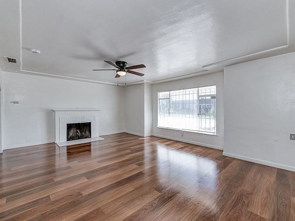 5th image of 1204 W University Ave