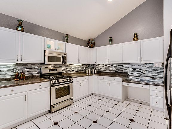 2nd image of 11391 N Canada Creek Dr