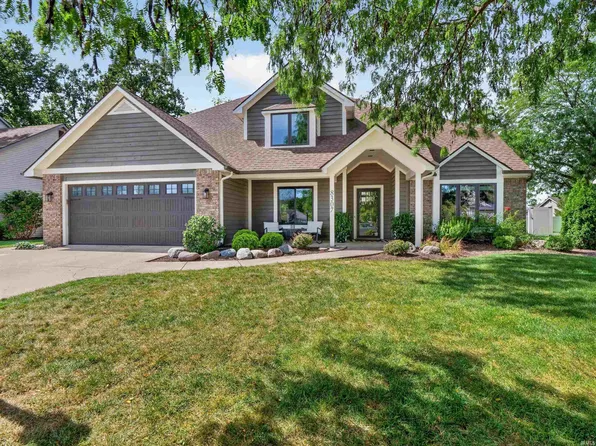 8307 Hunters Knoll Pl, Fort Wayne, IN 46825