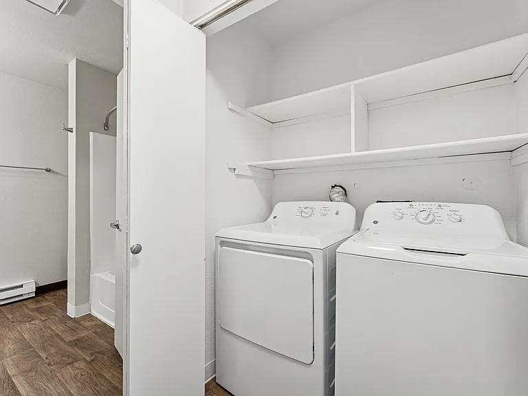 Washer & Dryer | 1-Bedroom | Clermont