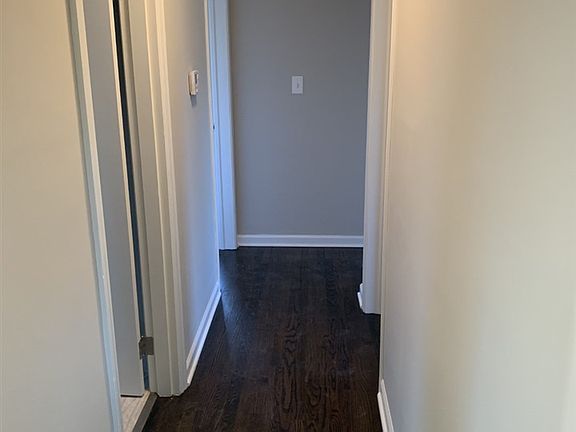 5th image of 110 Goodridge Dr