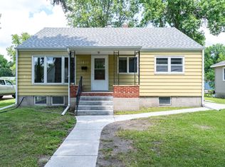 1610 9th Ave N, Grand Forks, ND 58203