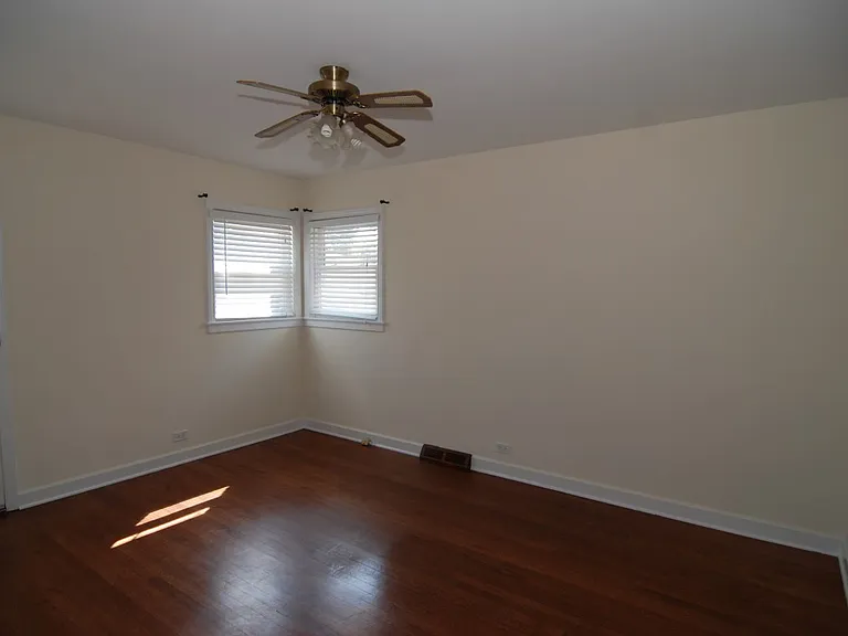 9311 Latrobe Ave — Photo 7