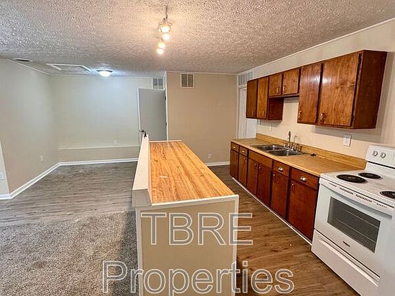 3rd image of 6785 Mud River Rd #1/2